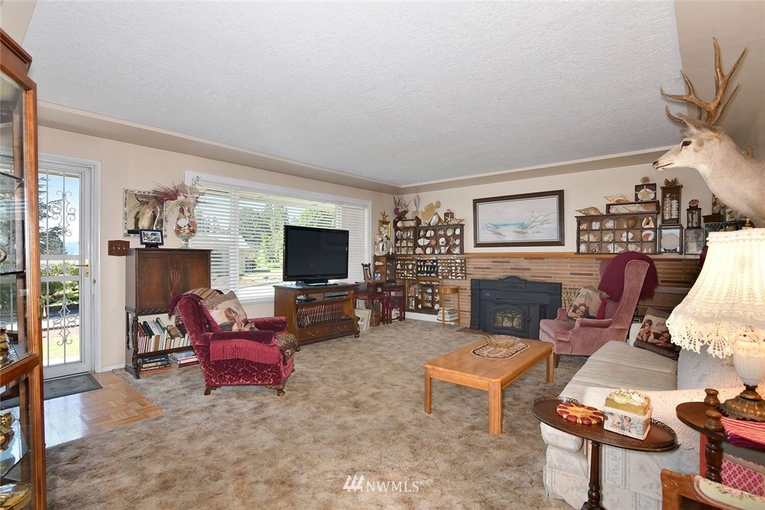 2140 Cascade Way Longview, WA 98632 - Photo 7 of 15 Gallery Image 7