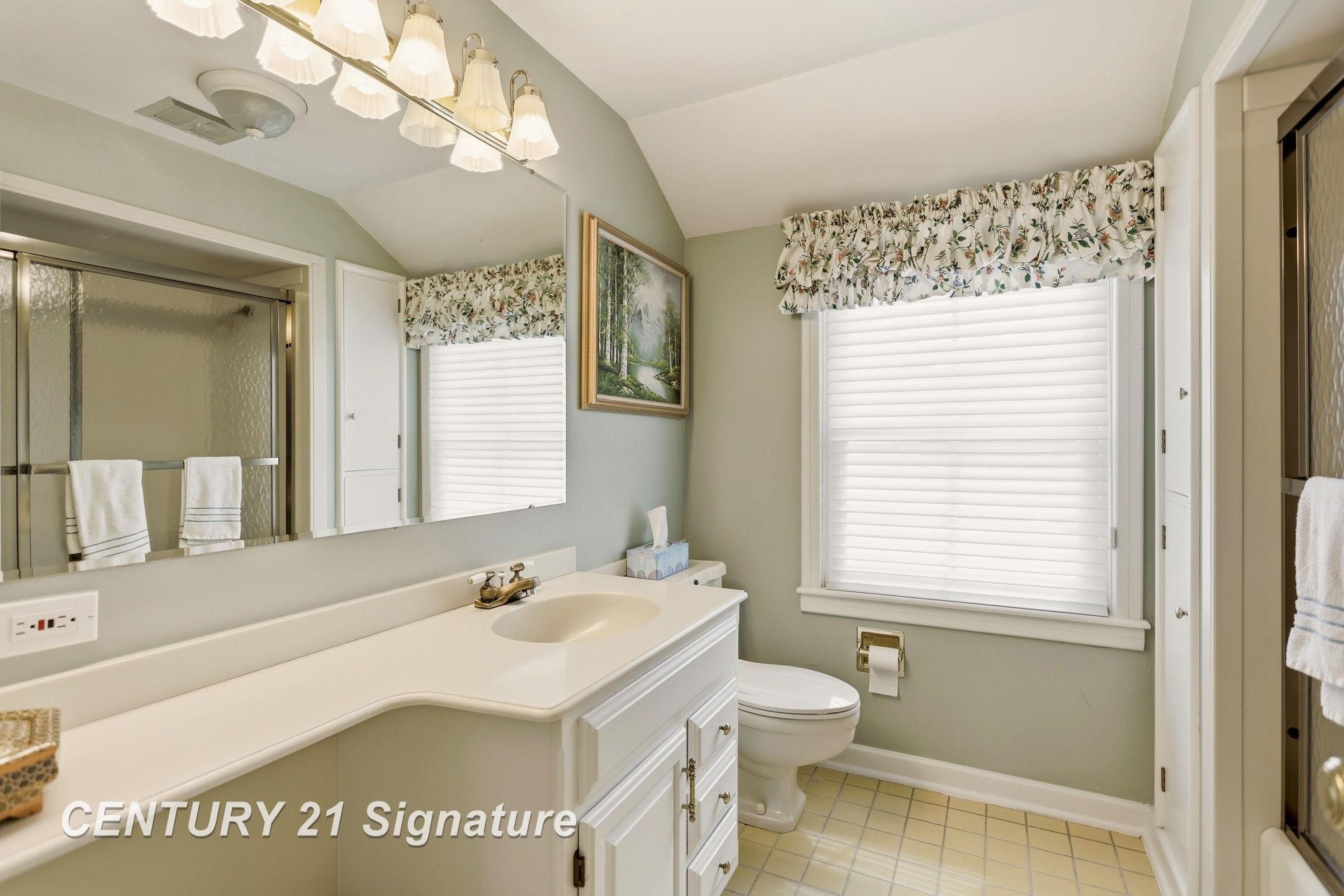 14 Edgewood Road Saginaw, MI 48638 - Photo 47 of 79