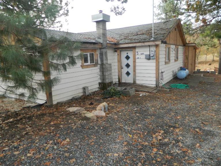 5101 Old Stage Road Central Point, OR 97502 - Photo 2 of 13 Additional Photo