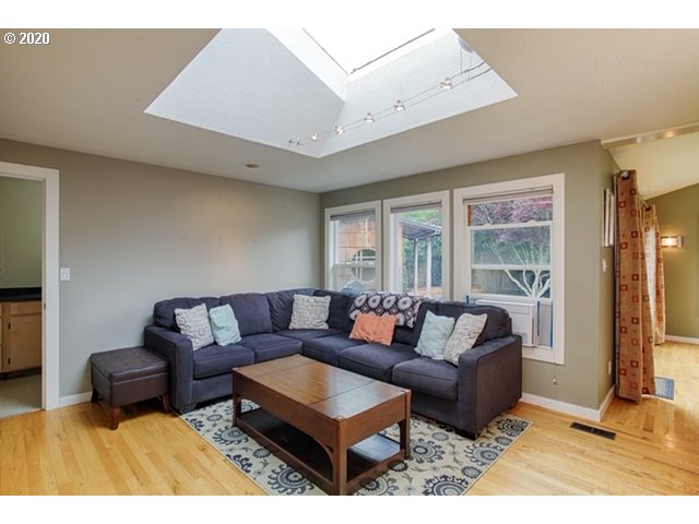 4765 Gardner Road Southeast Salem, OR 97302 - Photo 28 of 32 Gallery Image 28