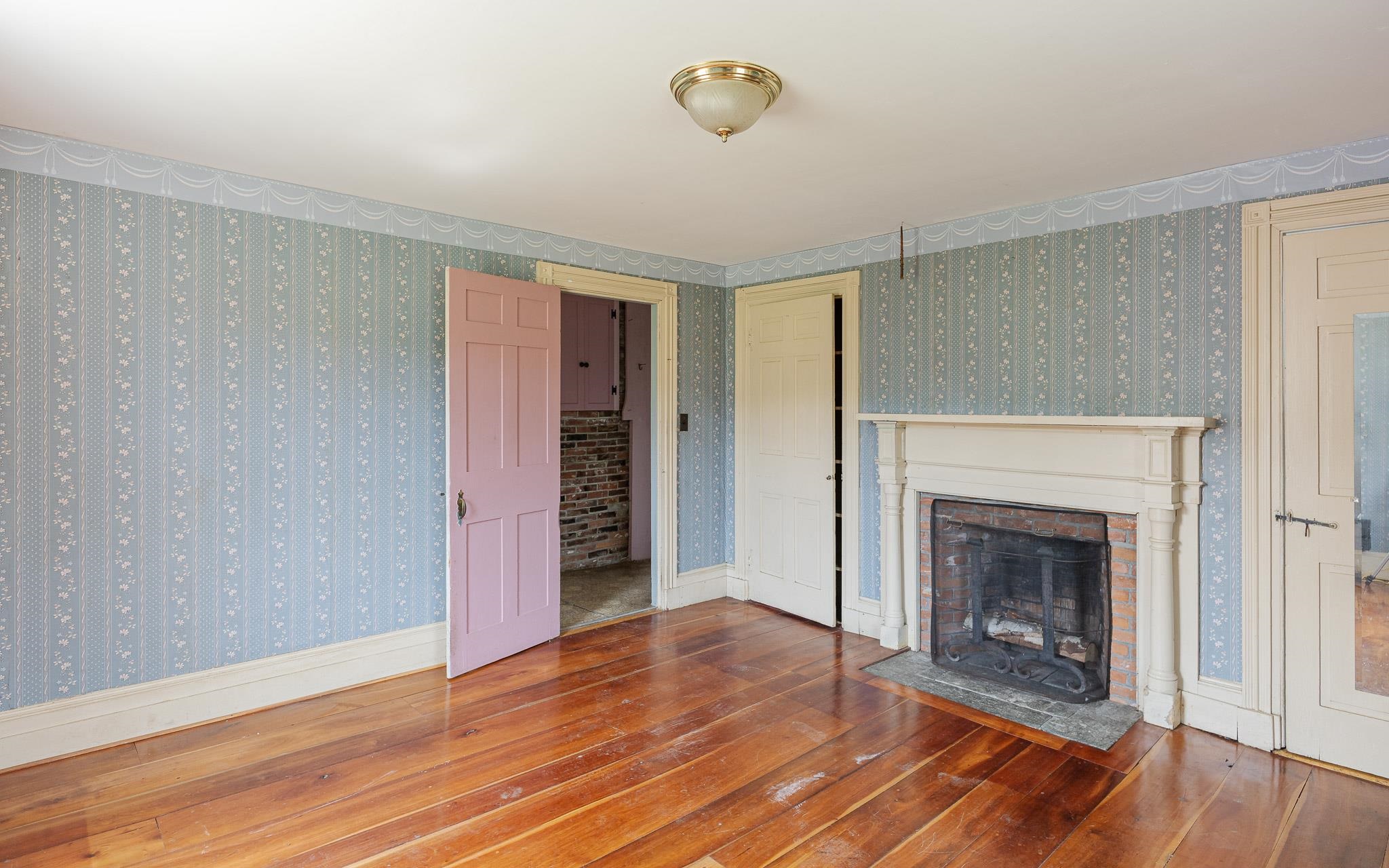 Gallery Image 6