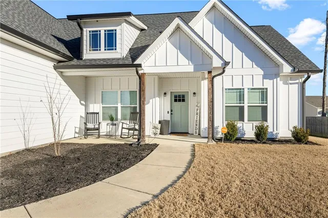 $395,500 | 3 Misty Oaks Lane Northeast, Rome, GA 30165