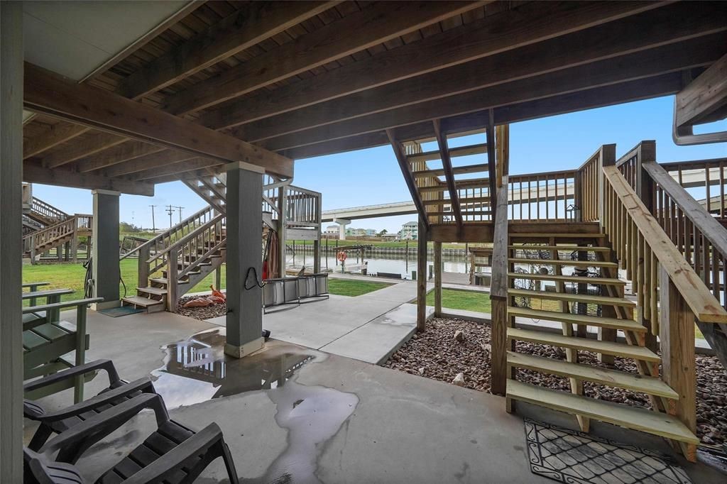 143 Boat Slip Road Matagorda, TX 77457 - Photo 6 of 19 Gallery Image 6