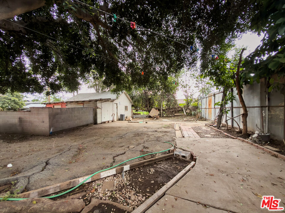 1107 Date Street Montebello, CA 90640 - Photo 12 of 13