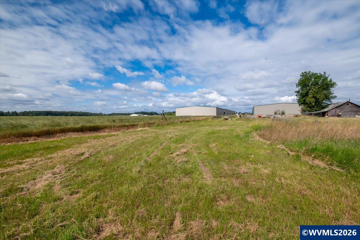 1096 Talbot Road South Jefferson, OR 97352 - Photo 20 of 36 Gallery Image 20