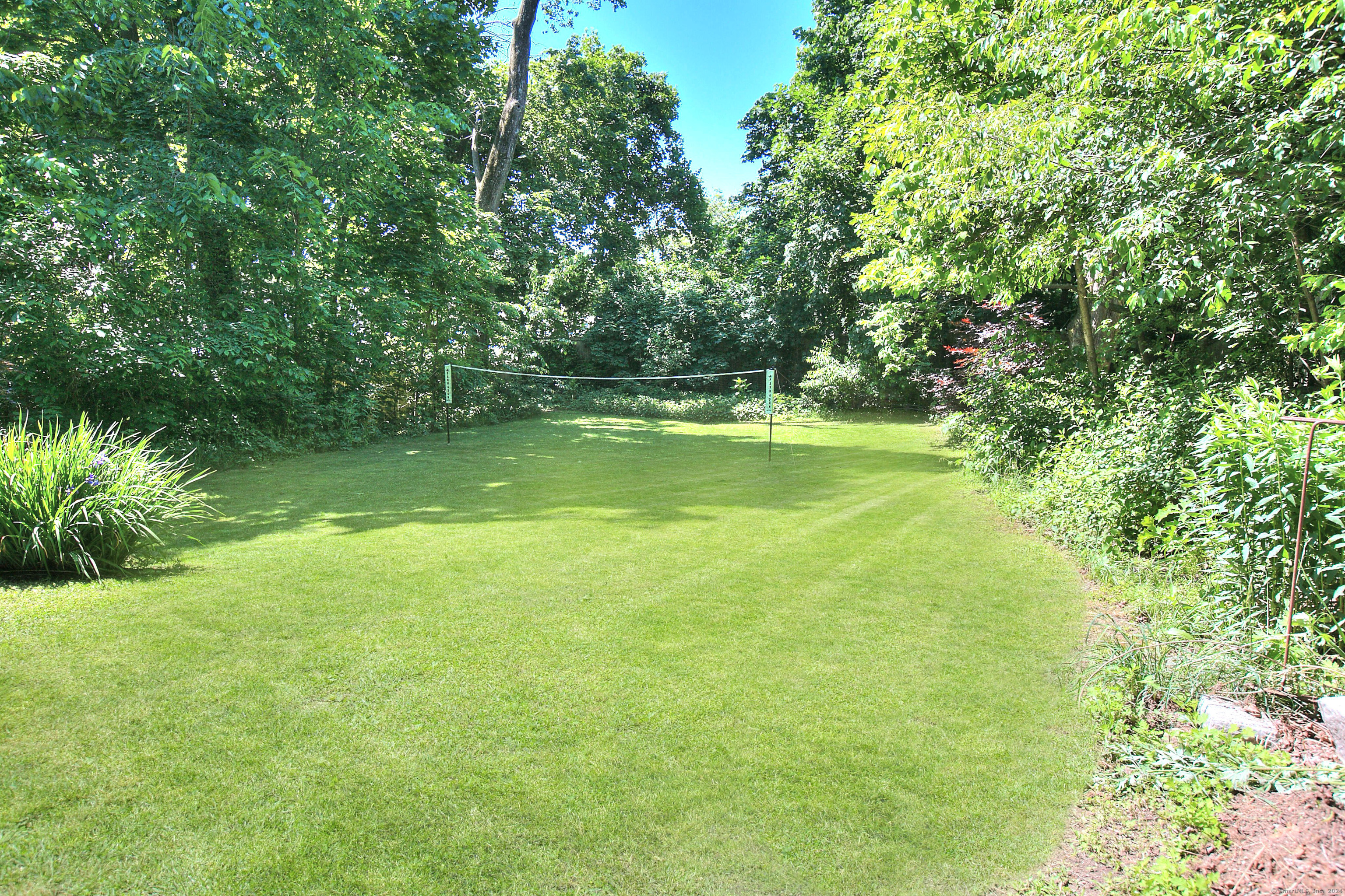 12 Burr Road Westport, CT 06880 - Photo 3 of 32