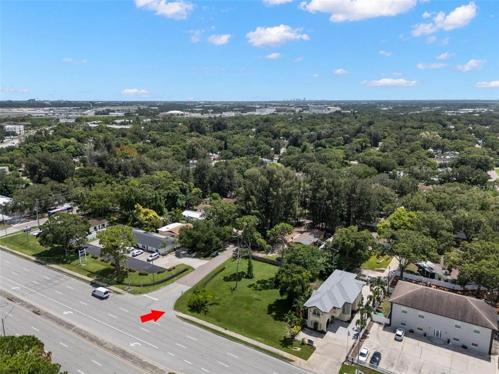 5670 Roosevelt Boulevard, Unit 4 Clearwater, FL 33760 - Photo 5 of 14 an aerial view of a city
