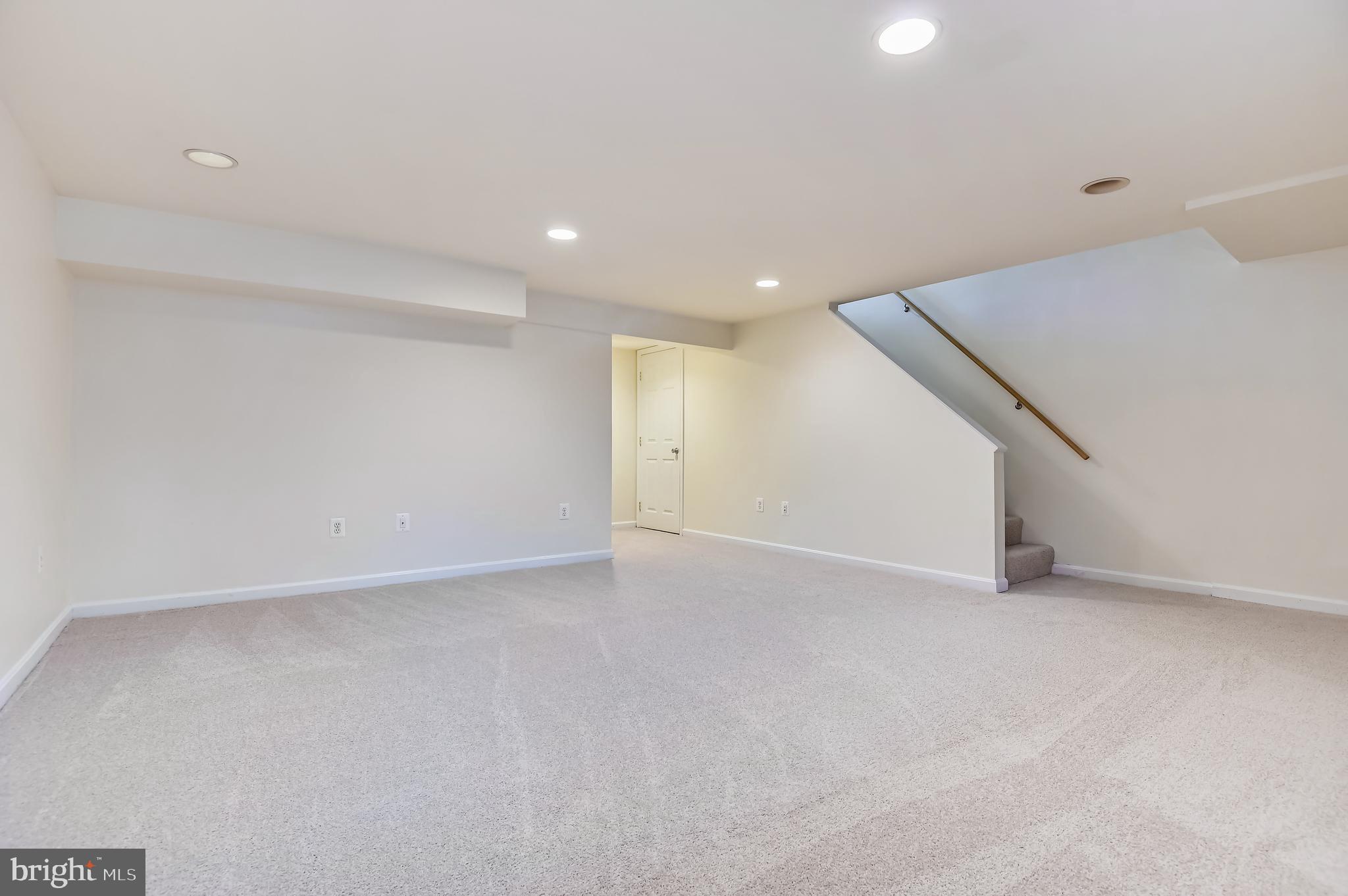 502 Academy Road Baltimore, MD 21228 - Photo 26 of 45 Lower level familyroom
