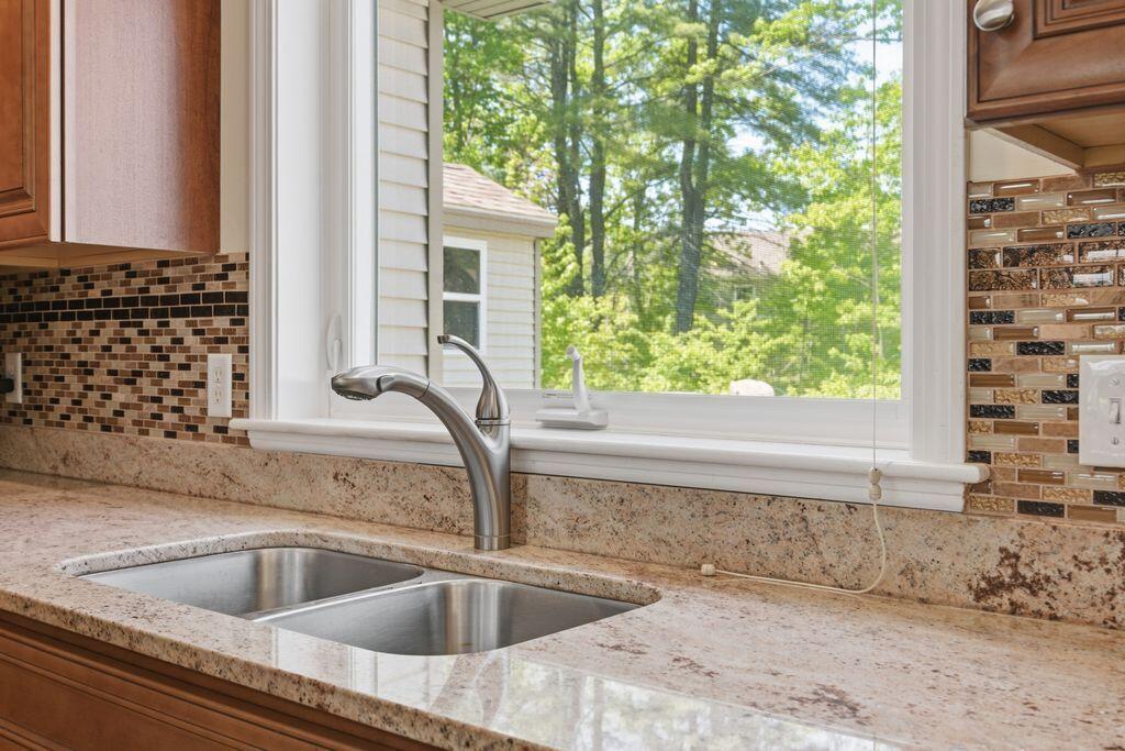 6 Berry Lane, Unit 101 Biddeford, ME 04005 - Photo 26 of 71 20_DSC00522