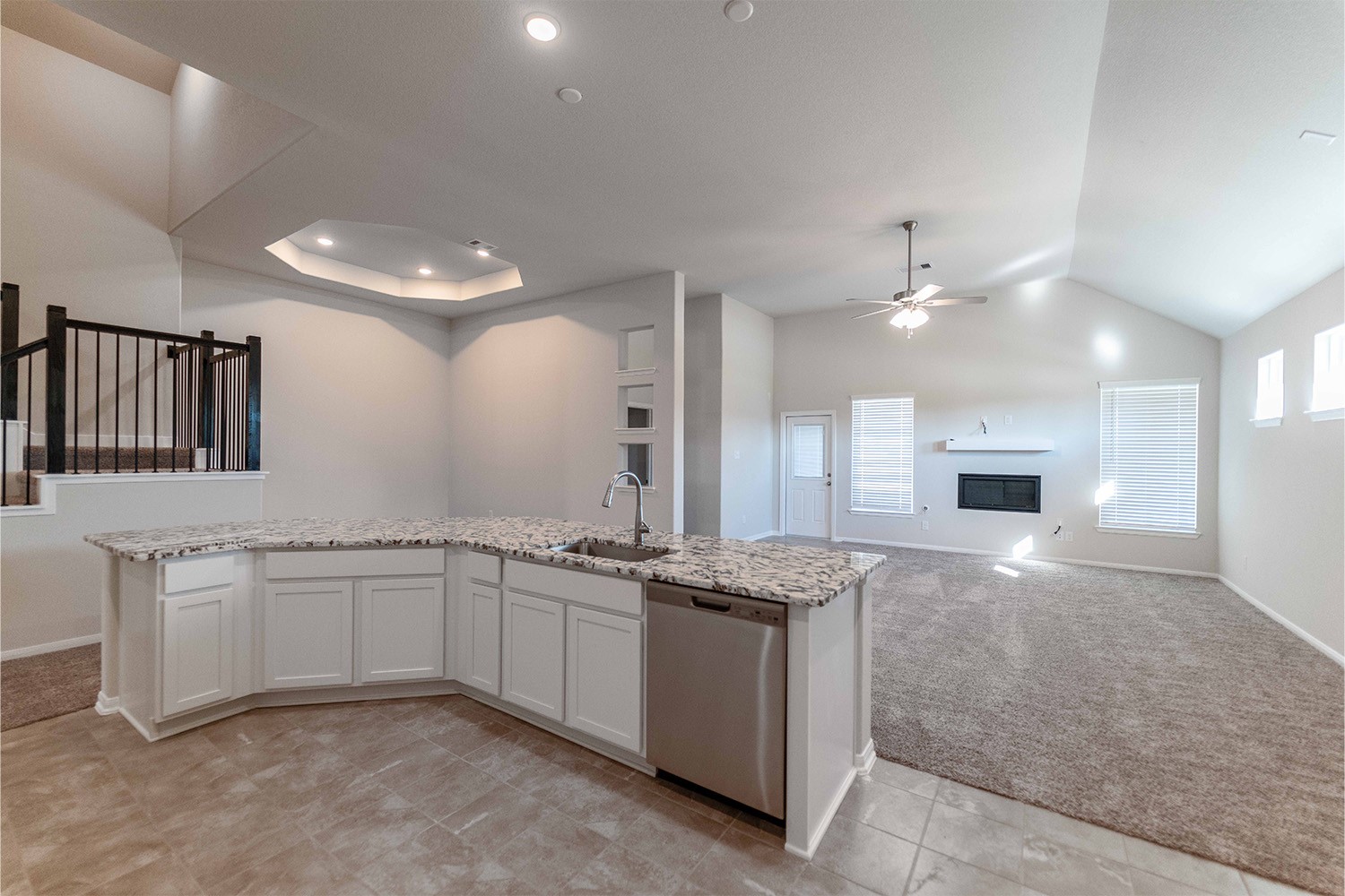 1702 Homewood Point Lane Rosharon, TX 77583 - Photo 6 of 17