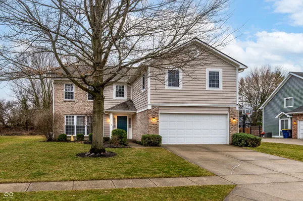 $355,000 | 12427 Doe Lane, Indianapolis, IN 46236