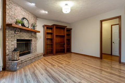 $380,000 | 12427 Doe Lane, Indianapolis, IN 46236