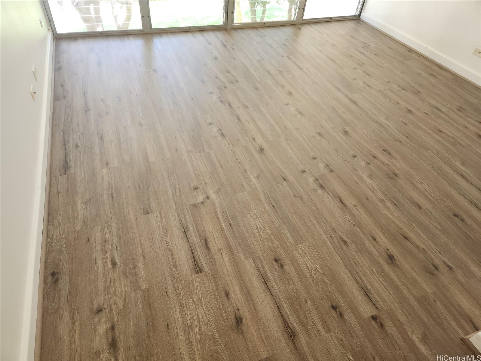 500 University Avenue, Unit 134 Honolulu, HI 96826 - Photo 9 of 22 Primary bedroom