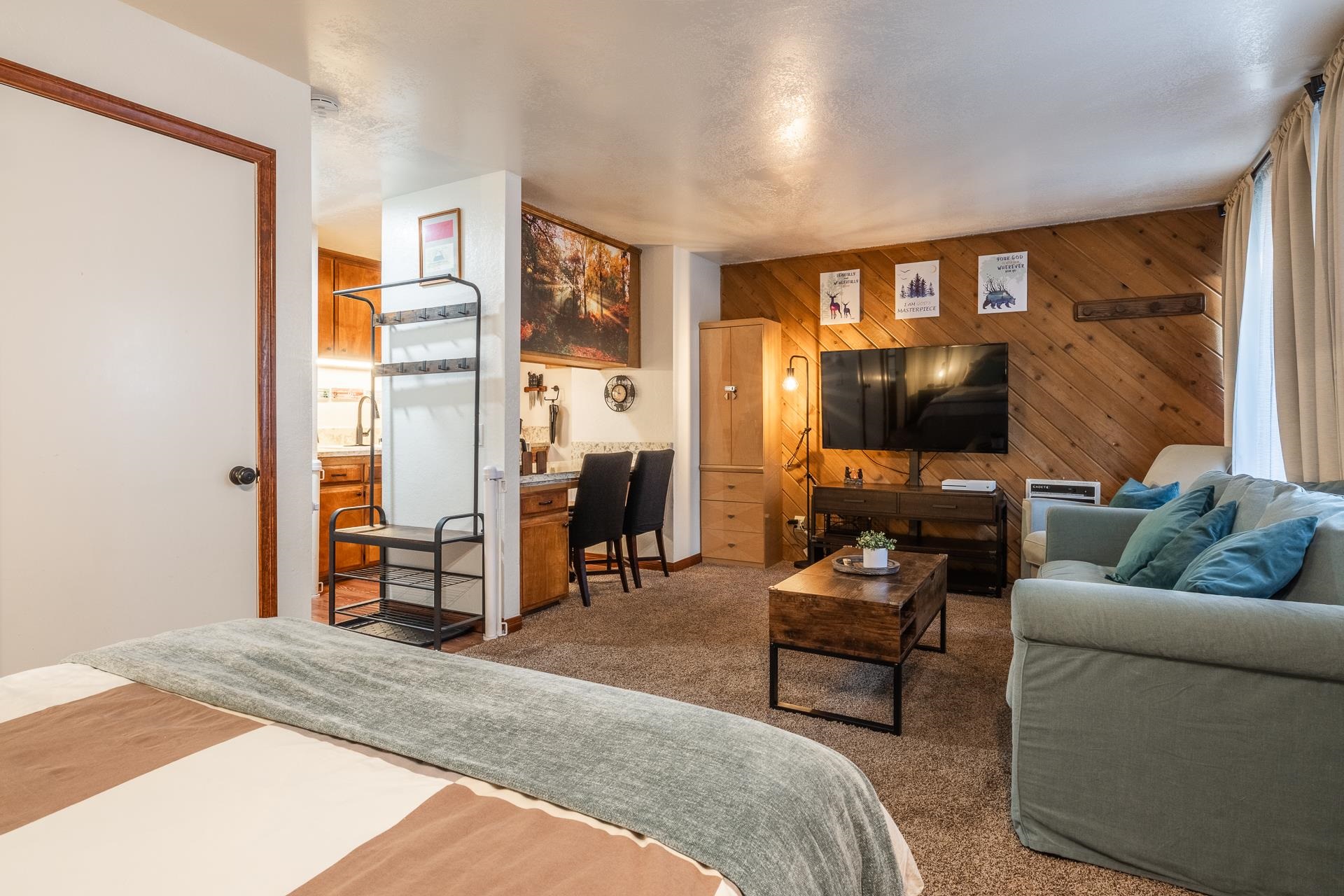 2289 Sierra Nevada Road, Unit G3 Mammoth Lakes, CA 93546 - Photo 21 of 32