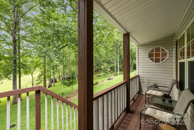 $330,000 | 70 Pastoral Way, Hendersonville, NC 28739