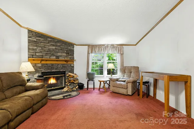 $330,000 | 70 Pastoral Way, Hendersonville, NC 28739