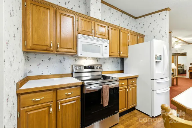 $330,000 | 70 Pastoral Way, Hendersonville, NC 28739