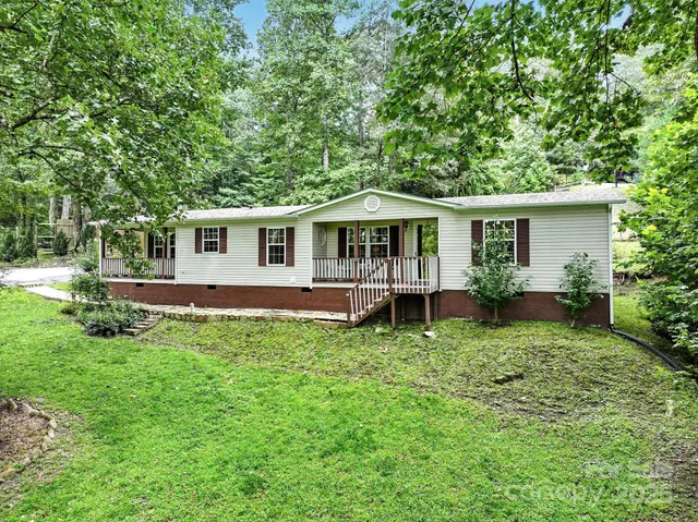 $330,000 | 70 Pastoral Way, Hendersonville, NC 28739