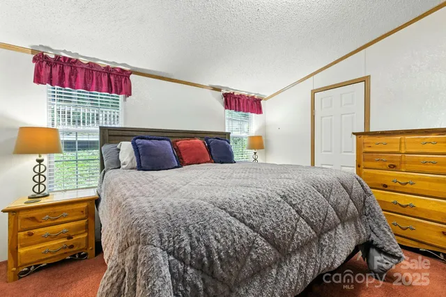 $330,000 | 70 Pastoral Way, Hendersonville, NC 28739