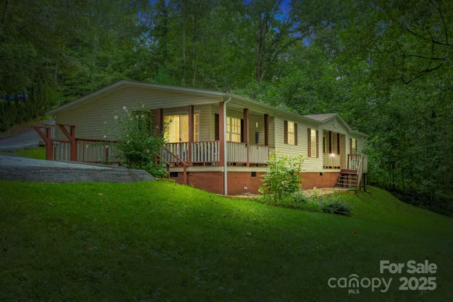 $330,000 | 70 Pastoral Way, Hendersonville, NC 28739