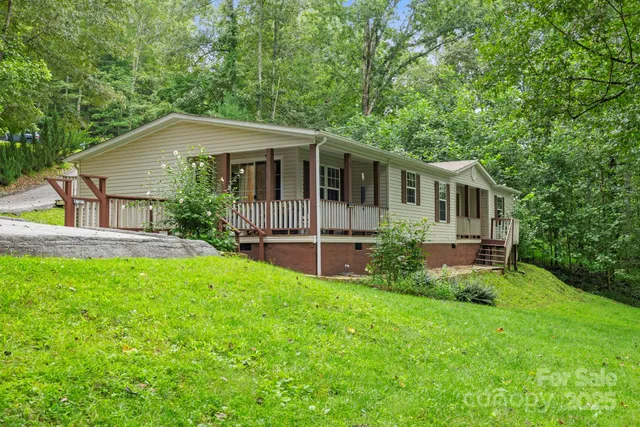 $330,000 | 70 Pastoral Way, Hendersonville, NC 28739