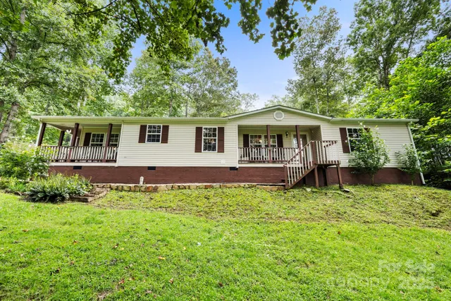 $330,000 | 70 Pastoral Way, Hendersonville, NC 28739