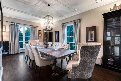 $1,100,000 | 6623 Briarhaven Drive, Dallas, TX 75240