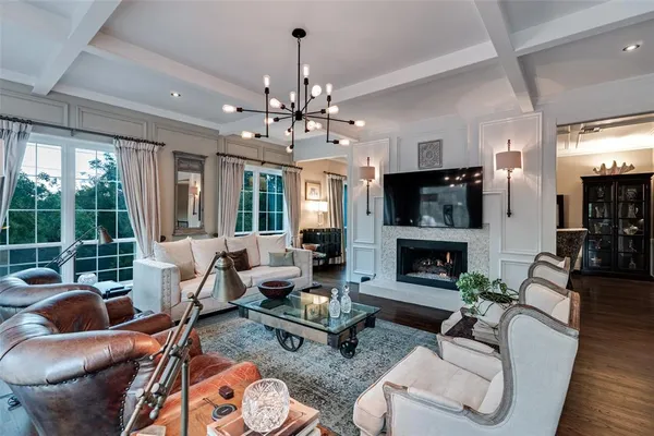 $1,100,000 | 6623 Briarhaven Drive, Dallas, TX 75240