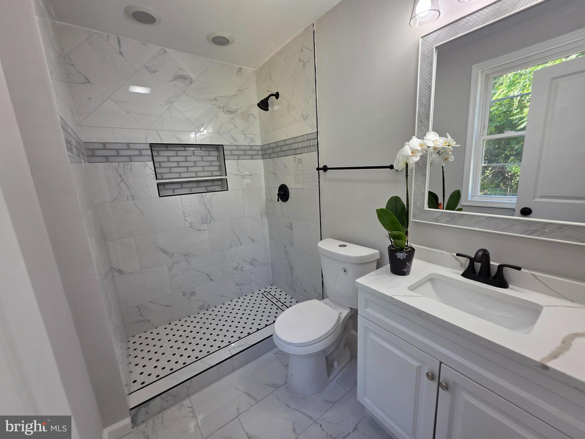 11816 Bedford Road Northeast Cumberland, MD 21502 - Photo 11 of 17