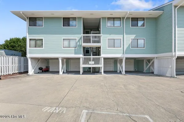 $3,025 | 202 Lewis Drive, Unit 1202, Carolina Beach, NC 28428