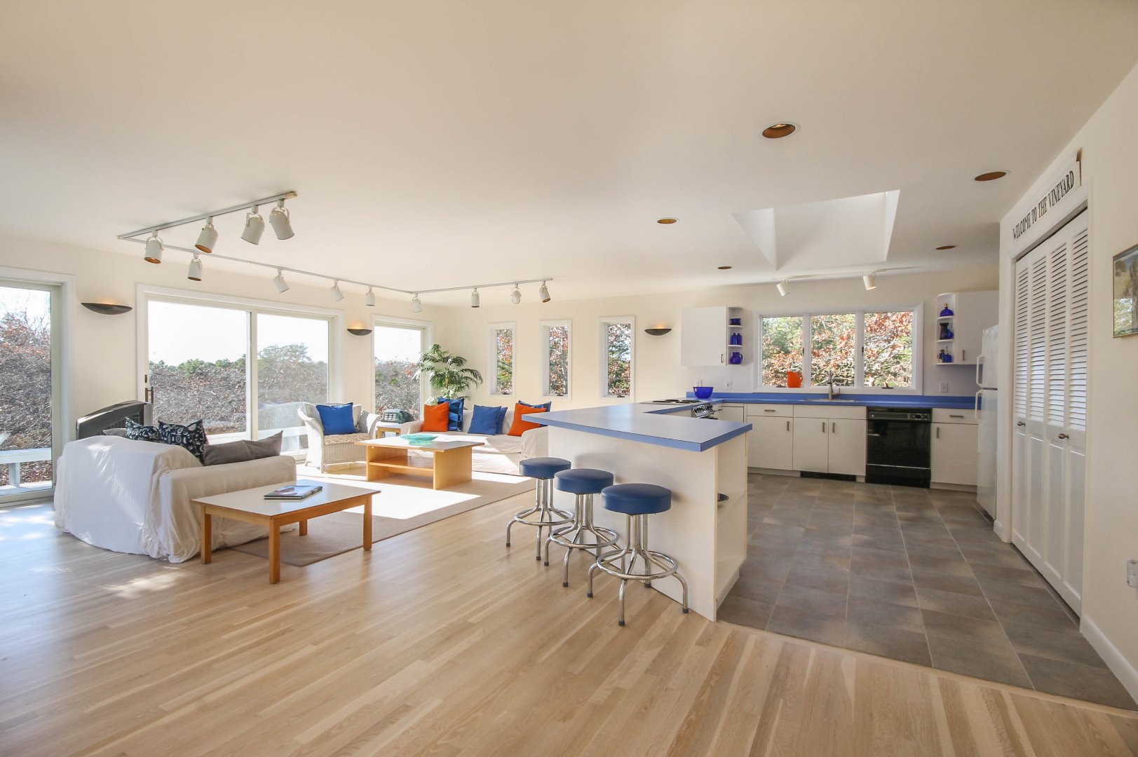 60 Waldrons Bottom Road West Tisbury, MA 02568 - Photo 6 of 24 Gallery Image 6