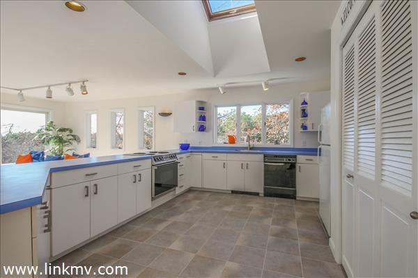 60 Waldrons Bottom Road West Tisbury, MA 02568 - Photo 8 of 24 Gallery Image 8