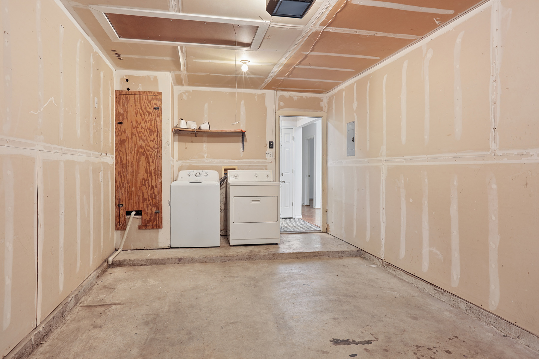 12319 Turtle Rock Road, Unit B Austin, TX 78729 - Photo 23 of 26 a view of a storage & utility room