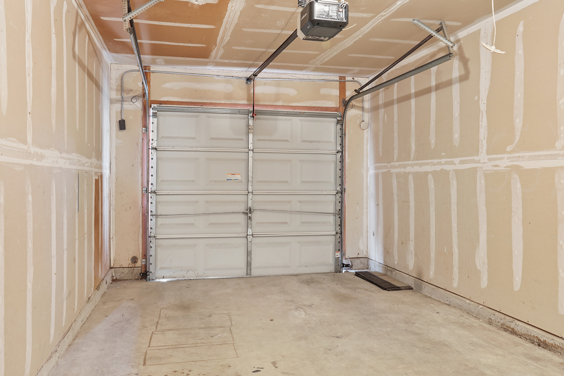 12319 Turtle Rock Road, Unit B Austin, TX 78729 - Photo 24 of 26 a view of an empty room