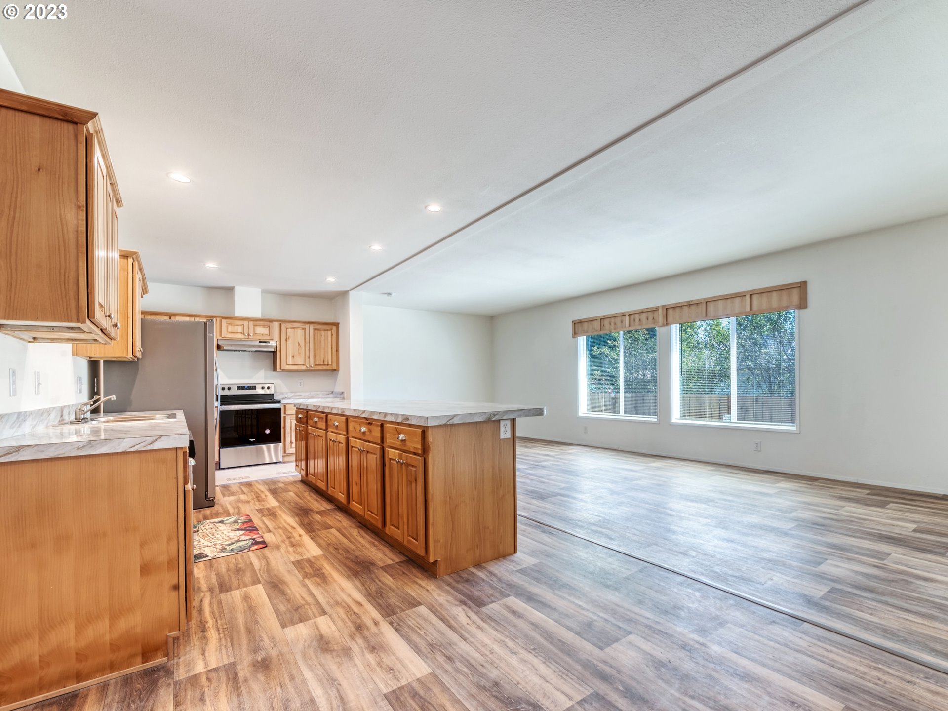 1504 7th Street Springfield, OR 97477 - Photo 5 of 30 Kitchen/Family Room