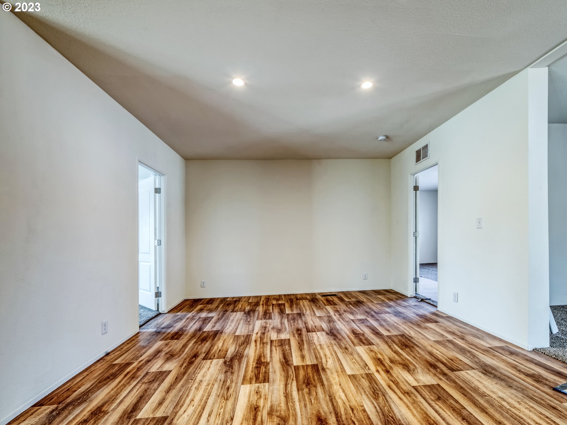 1504 7th Street Springfield, OR 97477 - Photo 8 of 30 Dining Room