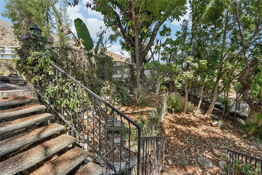 3670 Startouch Drive Pasadena, CA 91107 - Photo 11 of 21