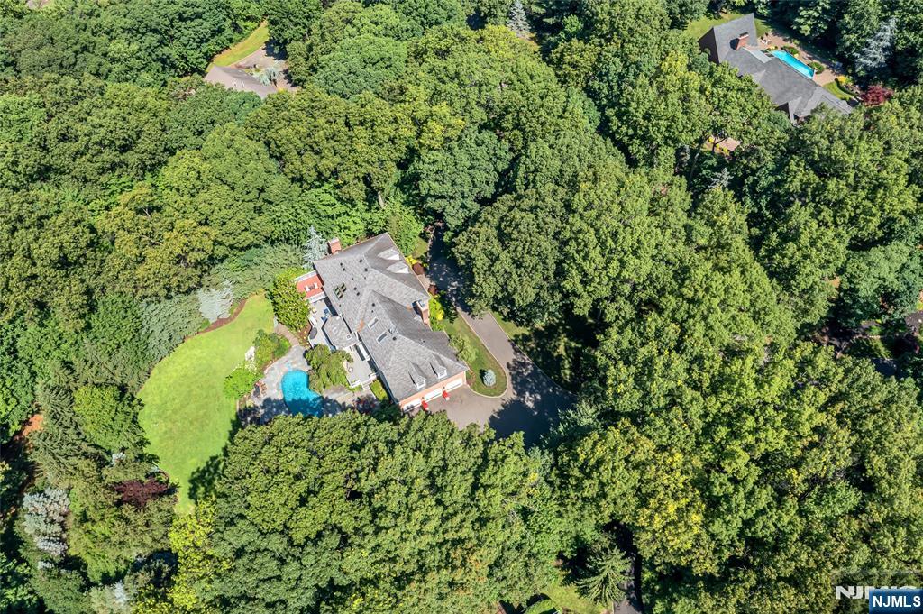27 Cameron Road Saddle River, NJ 07458 - Photo 9 of 9