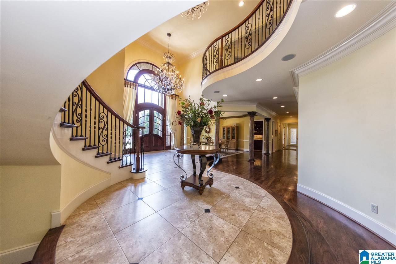 1011 Lake Heather Road Birmingham, AL 35242 - Photo 4 of 49
