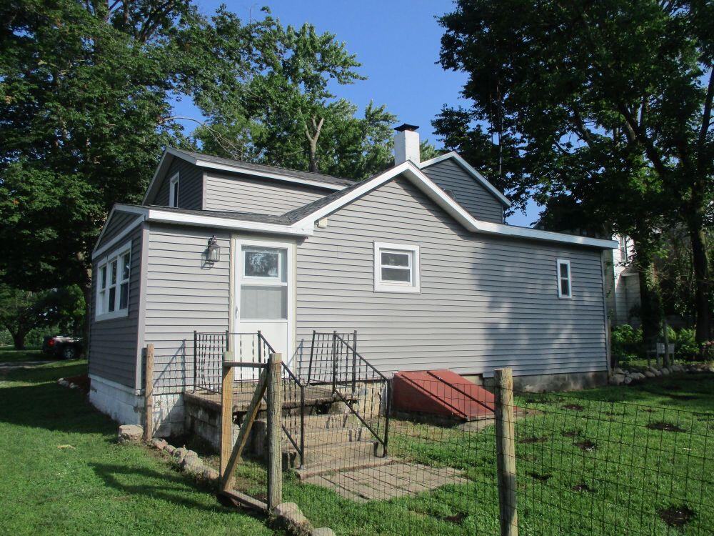 412 North Swan Street Colon, MI 49040 - Photo 17 of 18 rear