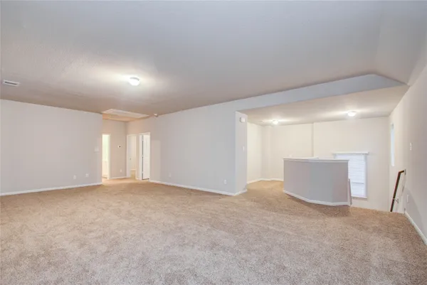 $2,400 | 3620 Cub Drive, Conroe, TX 77301