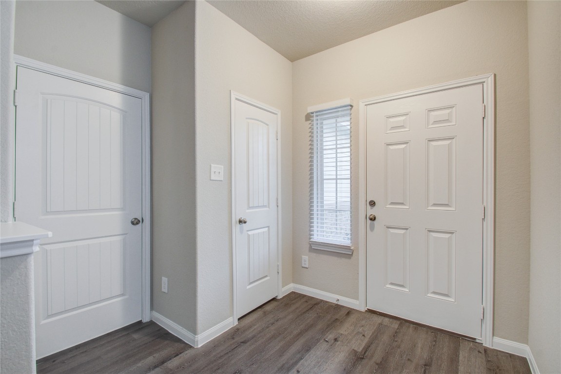 3620 Cub Drive Conroe, TX 77301 - Photo 4 of 49 wooden floor with white walls