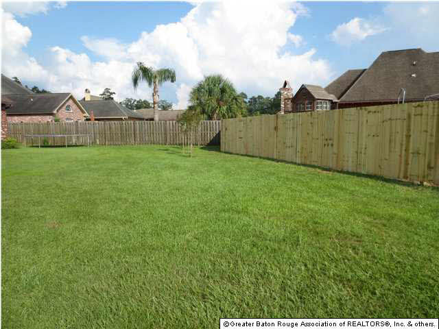 18330 Ferry Ln Avenue Baton Rouge, LA 70816 - Photo 19 of 23 Gallery Image 19