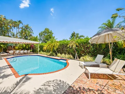 $814,900 | 1521 Northeast 40th Court, Oakland Park, FL 33334