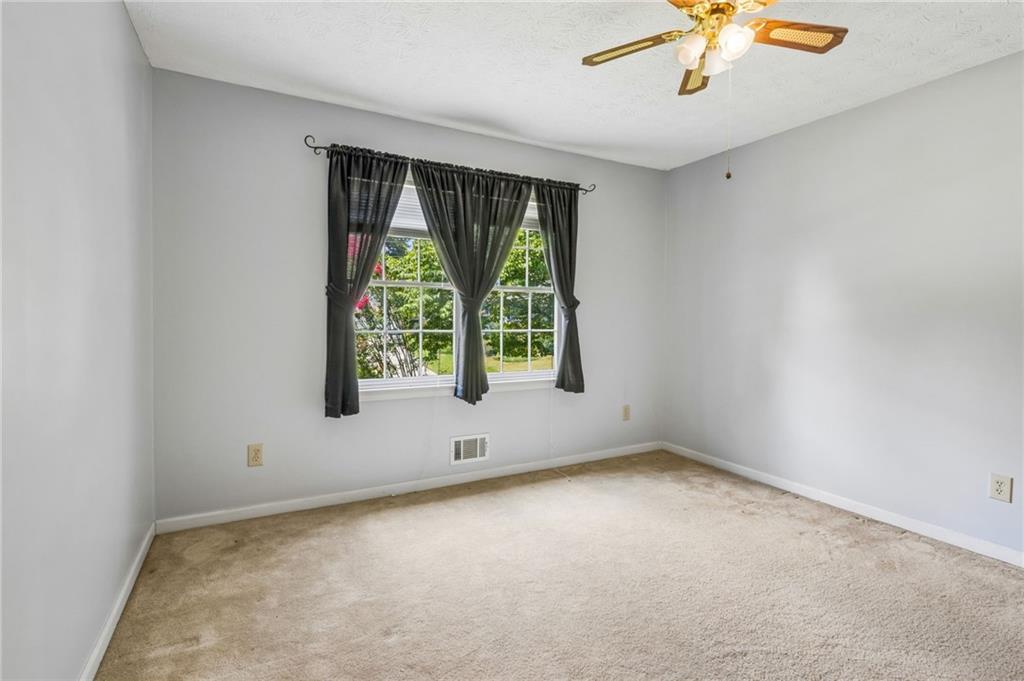 1192 Lakeview Road Grayson, GA 30017 - Photo 46 of 70