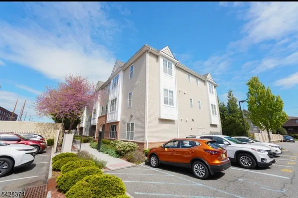 $275,000 | 435 Van Houten Avenue, Unit 104, Passaic, NJ 07055