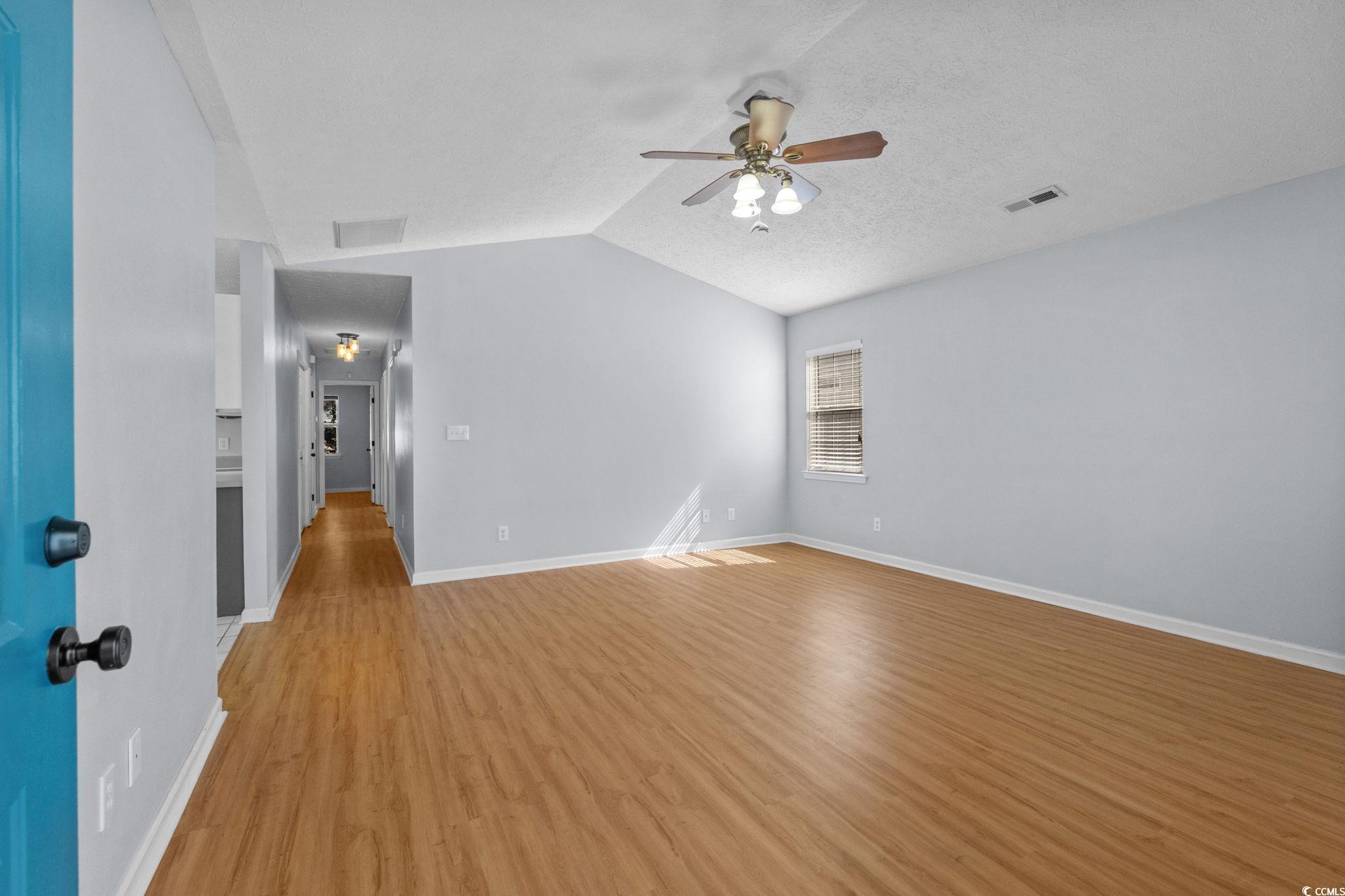 8065 Resin Road Murrells Inlet, SC 29576 - Photo 4 of 40