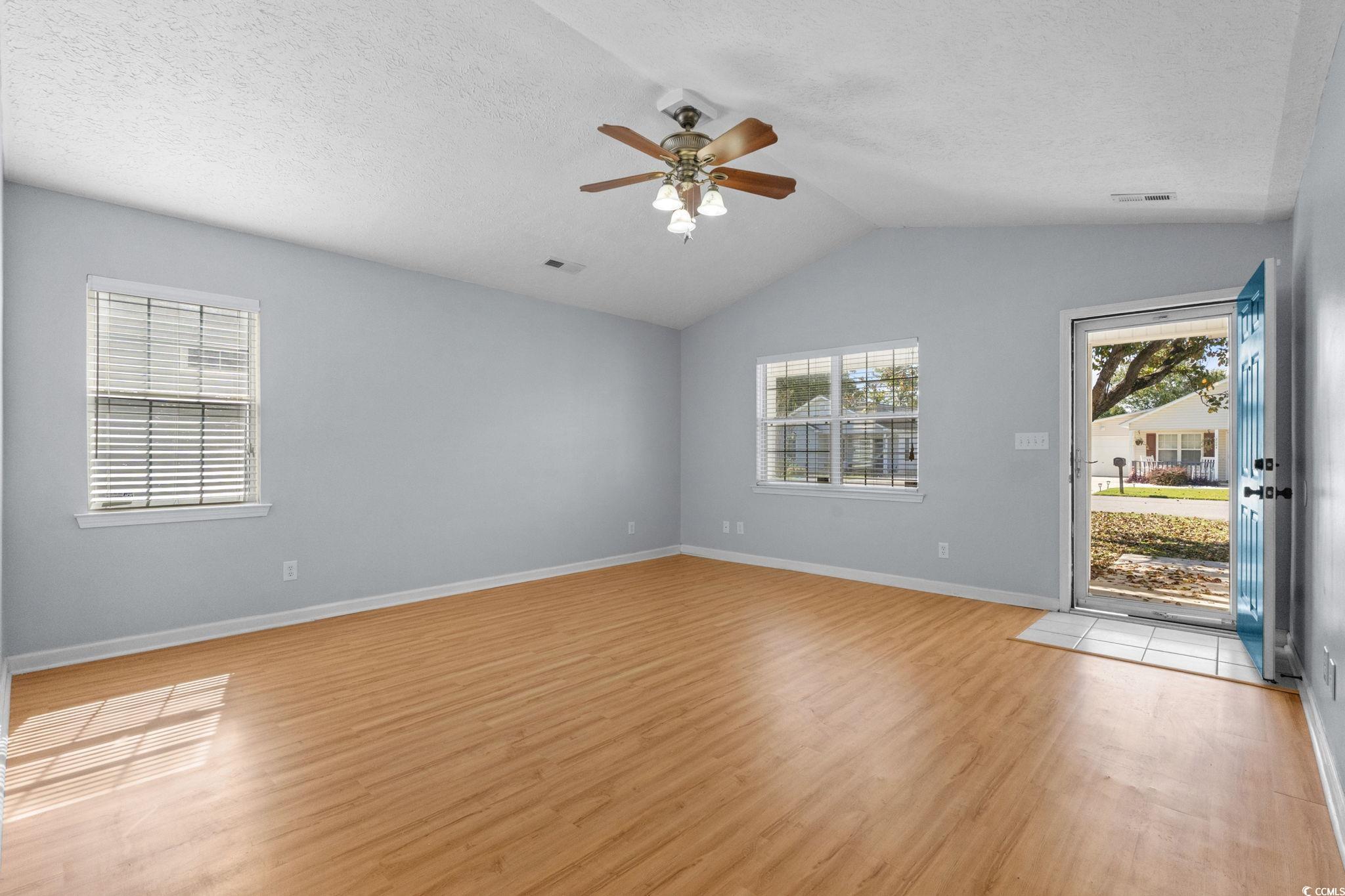 8065 Resin Road Murrells Inlet, SC 29576 - Photo 5 of 40