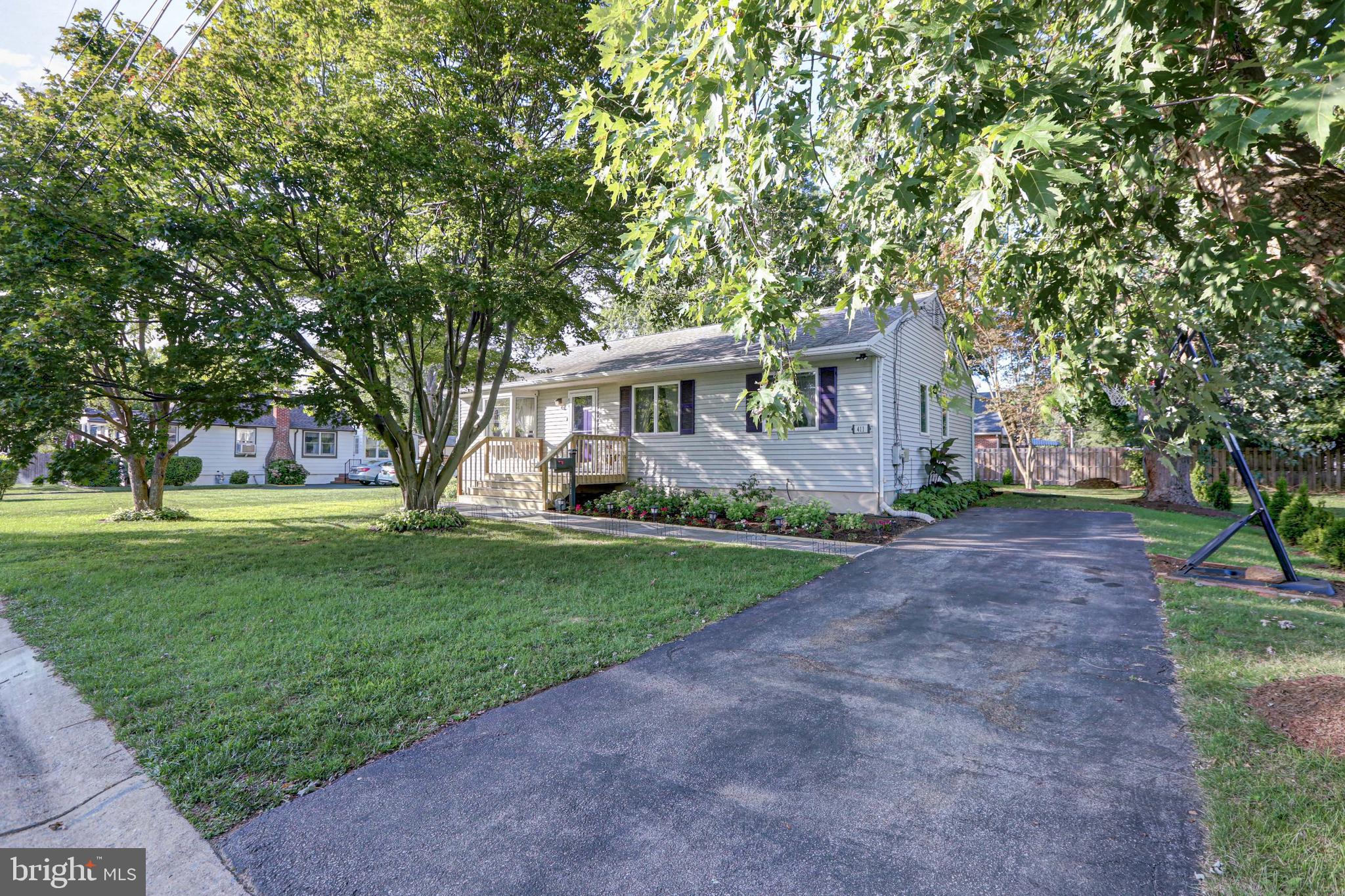 411 Aldon Road Claymont, DE 19703 - Photo 2 of 80 Gallery Image 2