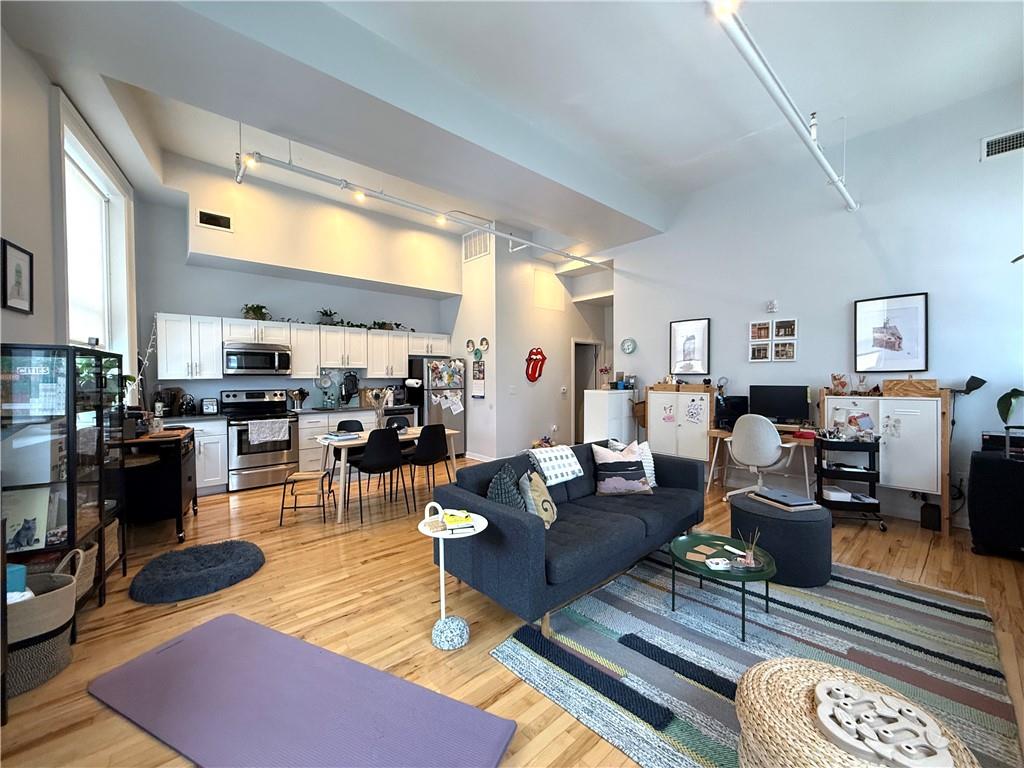 212 45th Street, Unit 2B Pittsburgh, PA 15201 - Photo 19 of 34